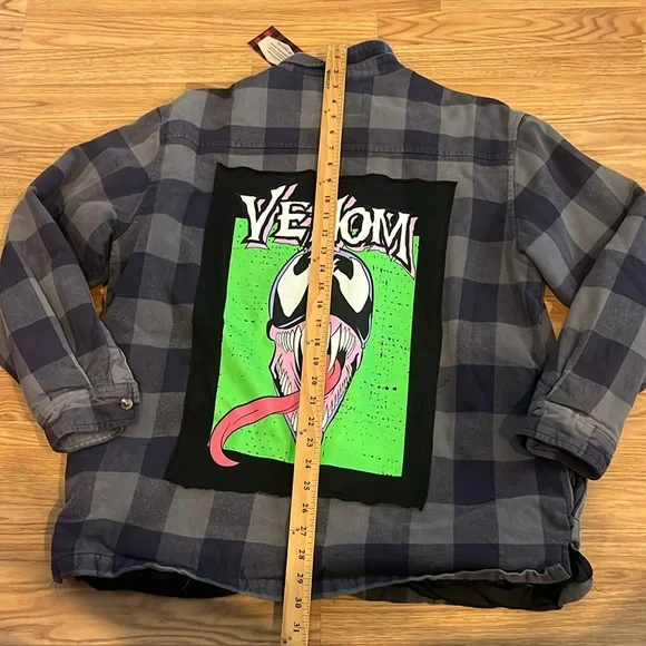Venom Upcycled Flannel Jackets size XL X-large